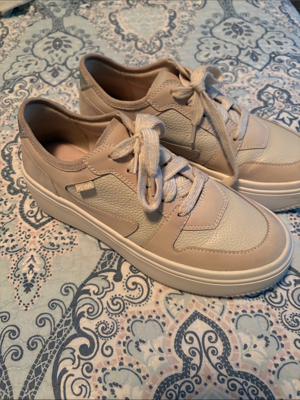 Paolo Blush Beige Leather Lace-Up Sneakers